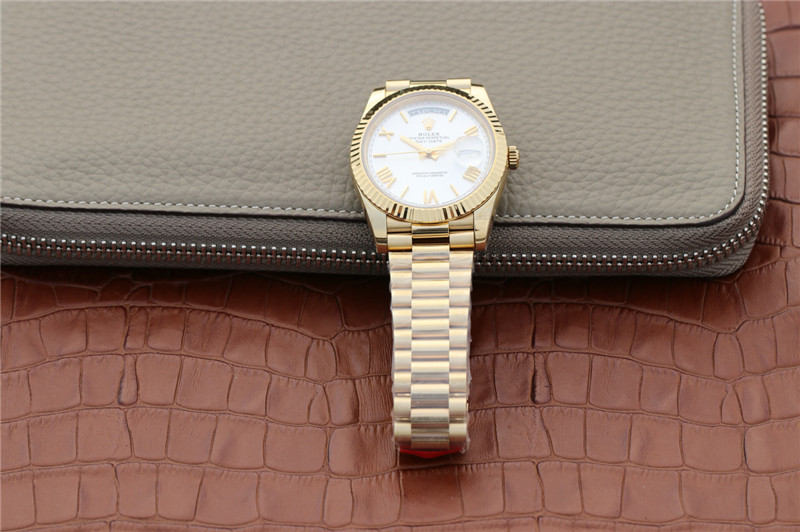 N廠Rolex勞力士DAY-DATE星期日歷型m228238-0042白盤羅馬字釘復刻表