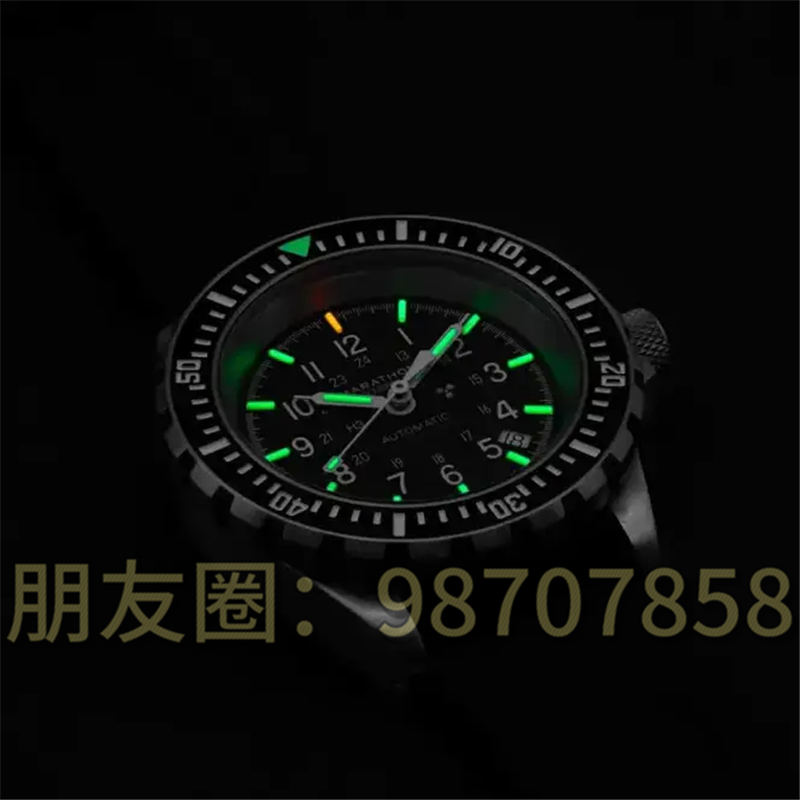卡地亞 Tortue 鉑金鑲鉆正裝腕表
