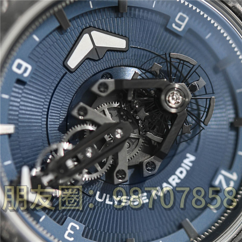 雅典奇想系列腕表 (Ulysse Nardin Freak)，一款打破所有傳統的腕表